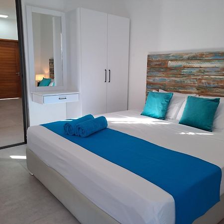 Maison Mont Choisy - One Or Two Bedrooms Apartment Trou aux Biches Exterior photo