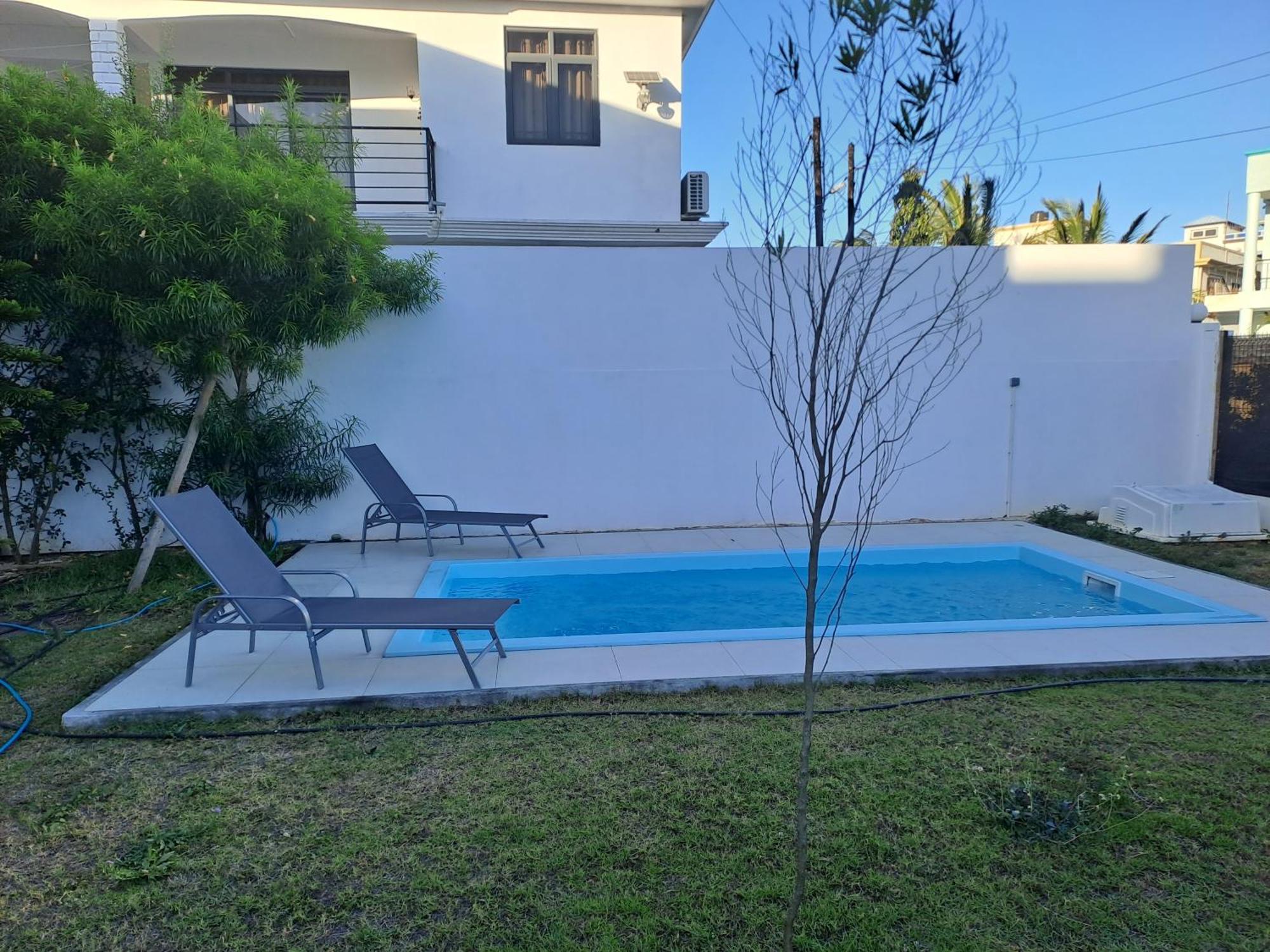 Maison Mont Choisy - One Or Two Bedrooms Apartment Trou aux Biches Exterior photo